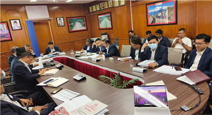 रुग्ण आयोजनाबारे भौतिक मन्त्री दाहालको निर्देशन ‘कानून नपर्खनु,भएको व्यवस्था अनुसार काम गर्नु’