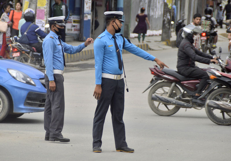 लागुपदार्थ सेवनगरी मोटरसाइकल चलाउने पाँच जना पक्राउ