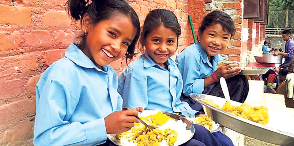 दिवा खाजाले सामुदायिक विद्यालयमा बढ्यो विद्यार्थीको नियमितता
