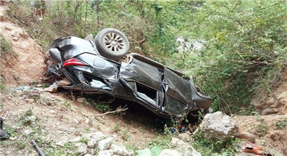 सुदूरपश्चिमका कानुन मन्त्री सिंह सवार गाडी दुर्घटना