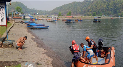बेगनासतालमा सशस्त्र प्रहरीले गर्‍यो कृत्रिम डुङ्गा दुर्घटना अभ्यास