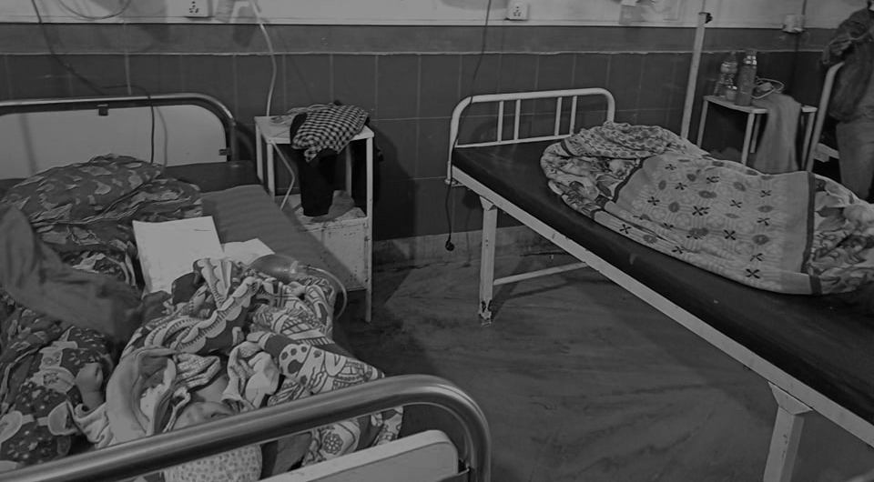 भेरी अस्पतालको क्वाटरमा  निसास्सिएर एकै परिवारको चार जनाको निधन 