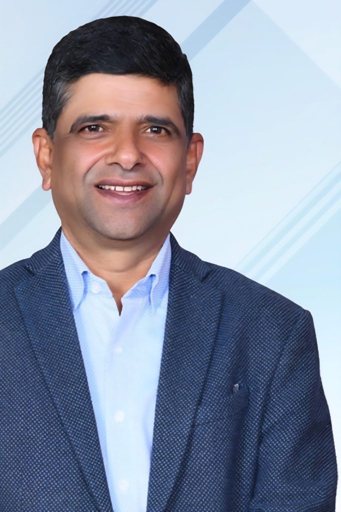 निजी क्षेत्रको मनोबल इतिहासमै कमजोर, समाज दुई ध्रुवमा विभाजित : महासंघ अध्यक्ष सापकोटा
