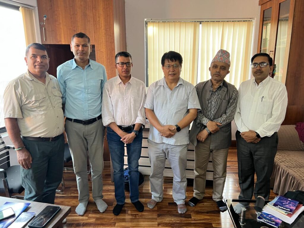 ‘आफू बिरूद्ध आफैं’ को छैटौं श्रृंखलामा कवि आर.एम. डंगोल